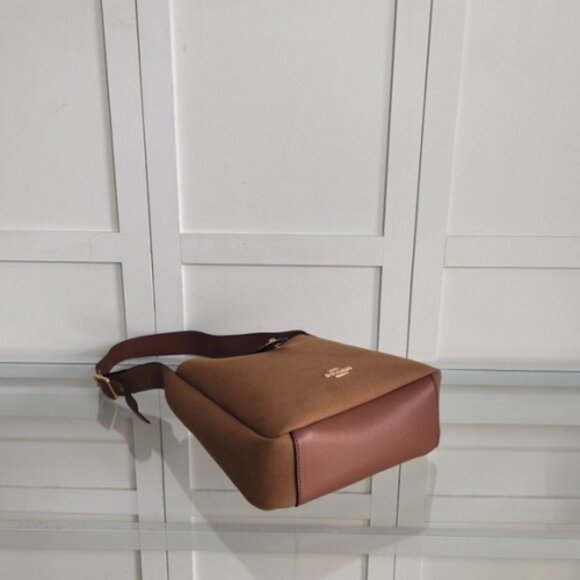 Smooth Finish Coach Brown Crossbody - Picture 6 of 7